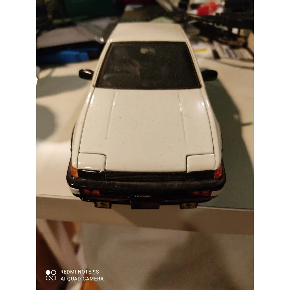Initial D Toyota Trueno AE86 1/24 *Custom painted (Used & No Box) Jada Toys